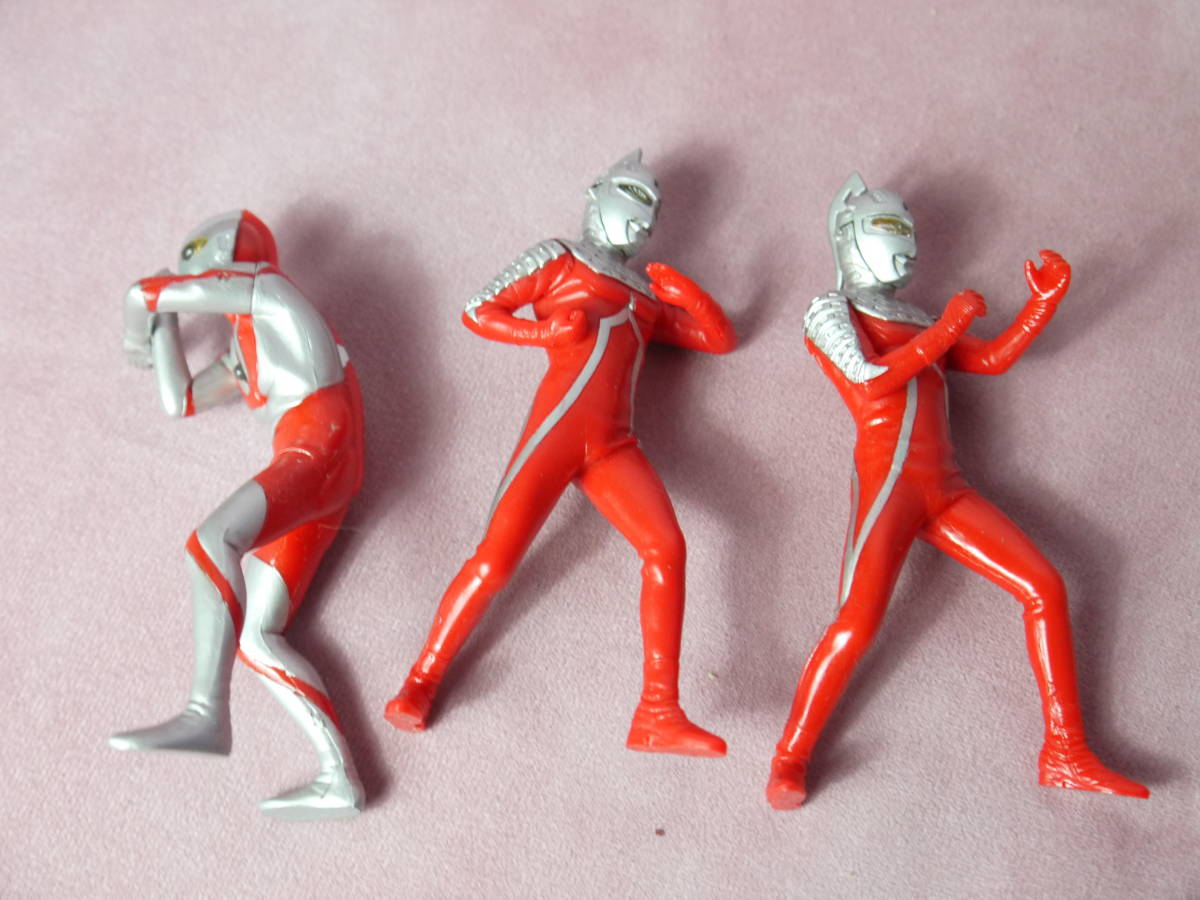 新品DVD 初代ウルトラマン,セブン,帰ってきたウルトラマン,計35巻セット 1798949806.JPG?1674463151
