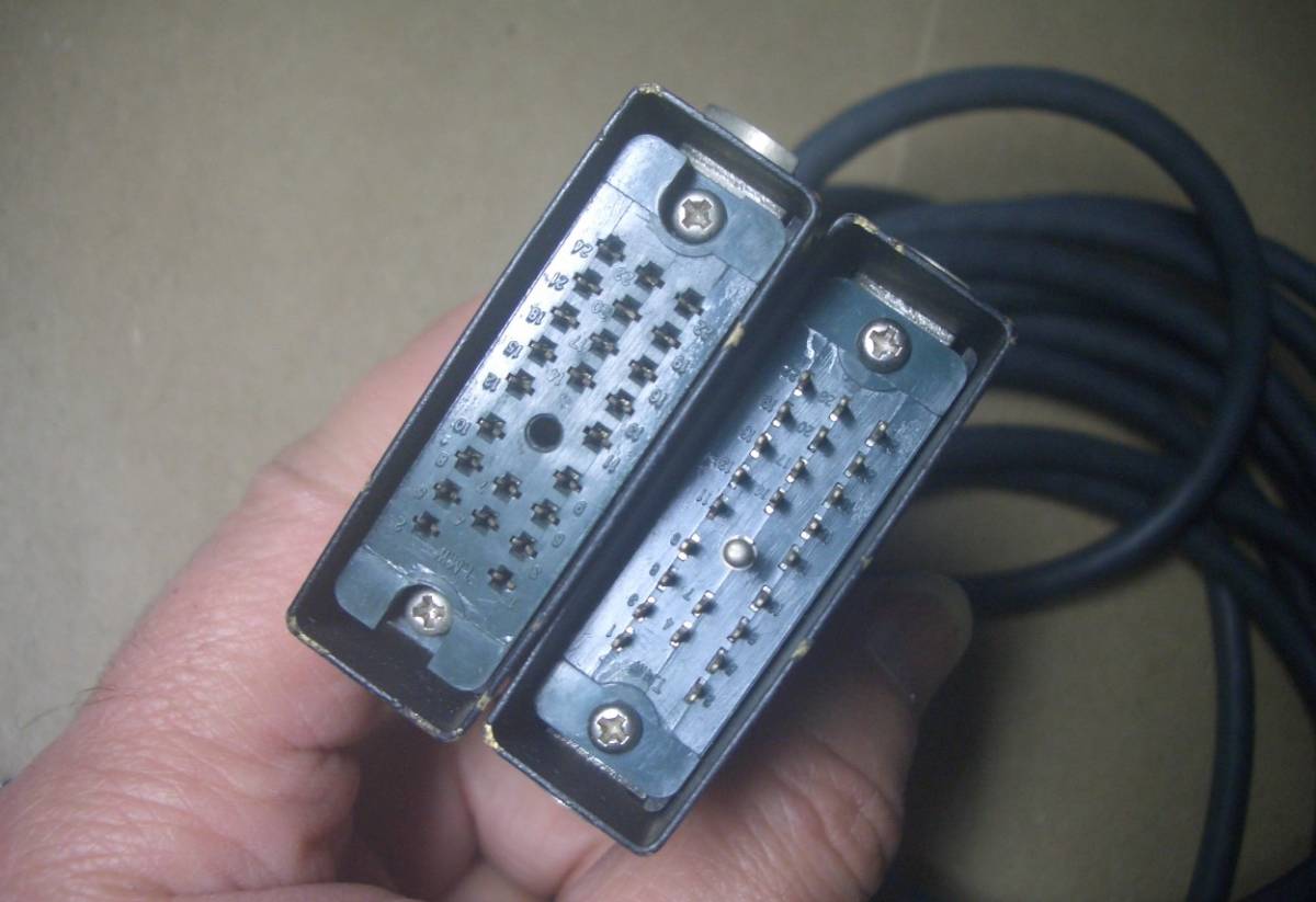 やや傷や汚れあり】Roland 24ピン ケーブルのみ / ローランド 24pin