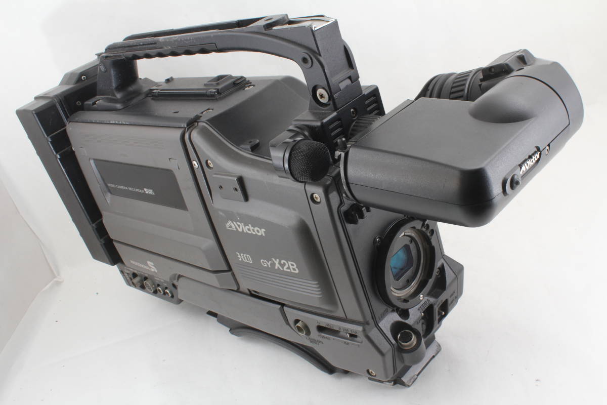 【やや傷や汚れあり】Victor ビクター GYX2B VFP115 3CCD VIDEO CAMERA WITH SVHS