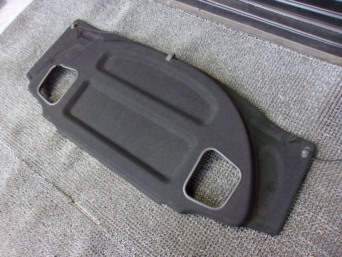 【希少】RX-7(FD3S)リアハッチカバー(トノカバー) 純正 希少】RX-7(FD3S)リアハッチカバー(トノカバー) 純正