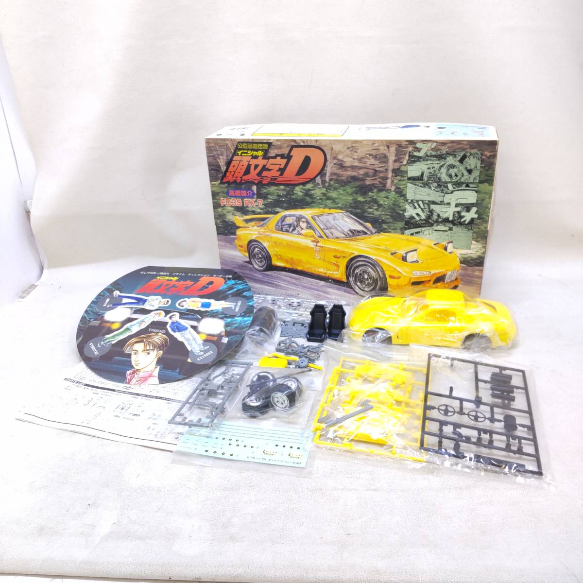 即決 1/24 頭文字 D 17 恭子 FD3S RX-7改 イニシャルd プラモデル