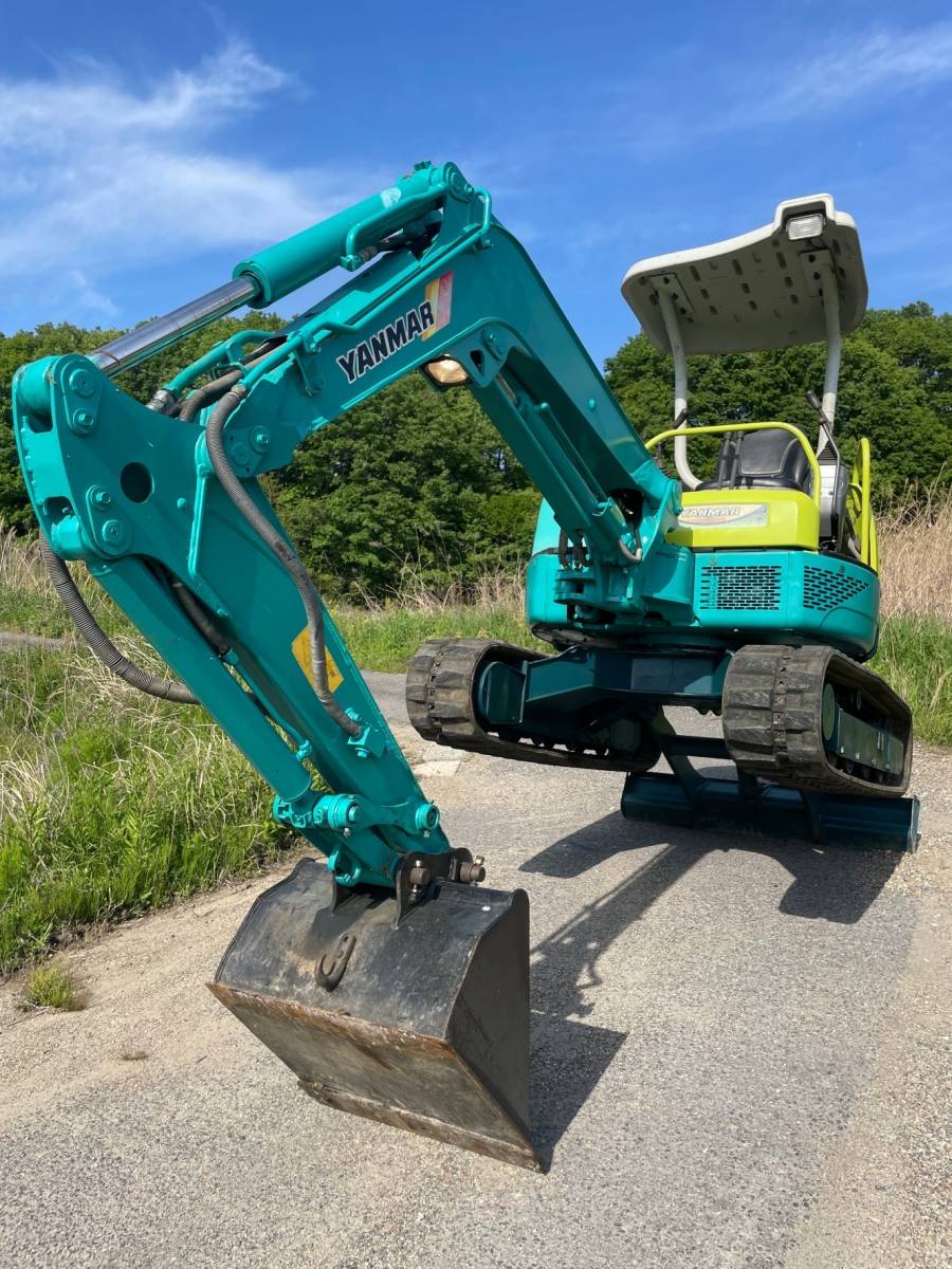YANMAR ViO30 ブレーカー、グラップル付き