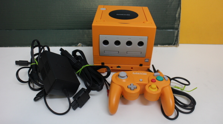 ニンテンドーゲームキューブ本体オレンジゲームボーイプレーヤー