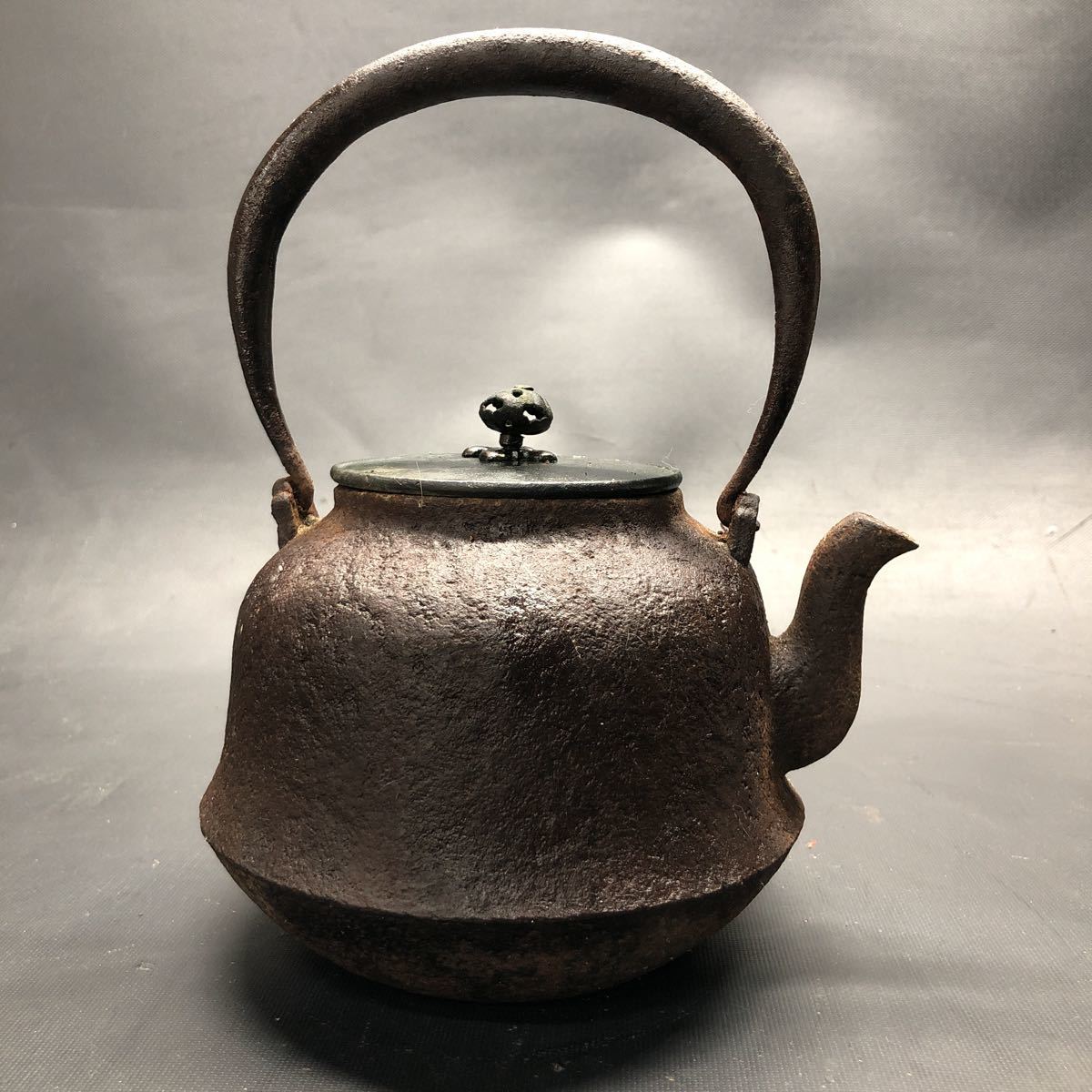 龍文堂 鉄瓶 煎茶道具 銅蓋 在銘 銘有り 茶道具 時代物 六角形 北海道