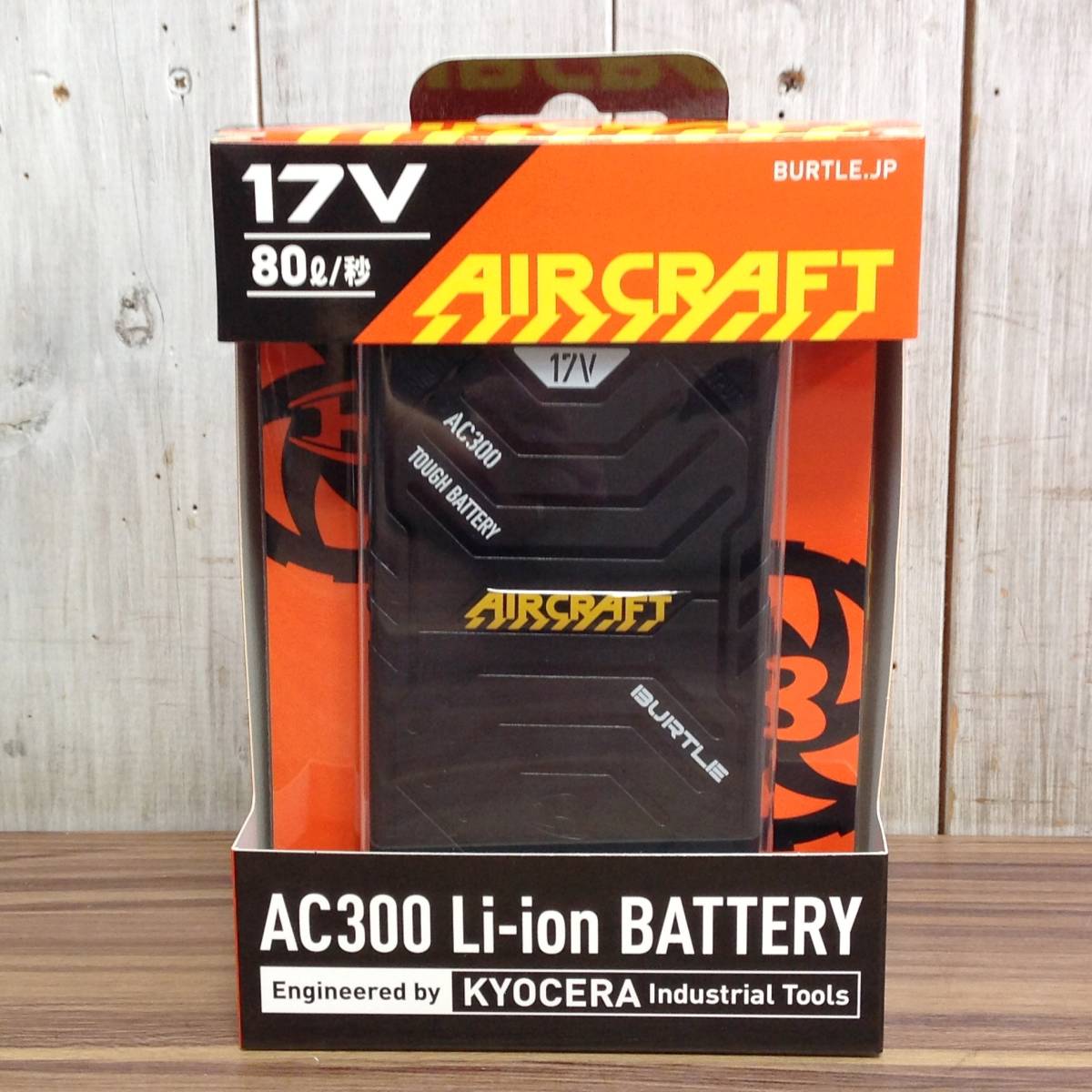 未使用 バートル エアークラフト AC300 リチウムイオンバッテリー 17V