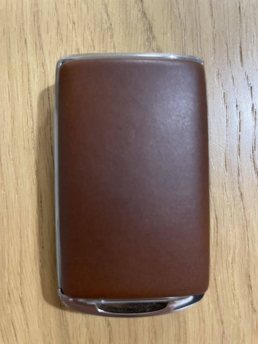 新品⭐️マツダ純正⭐️ブラウンレザーキーシェル 新品⭐️マツダ純正⭐️ブラウンレザーキーシェル 小物
