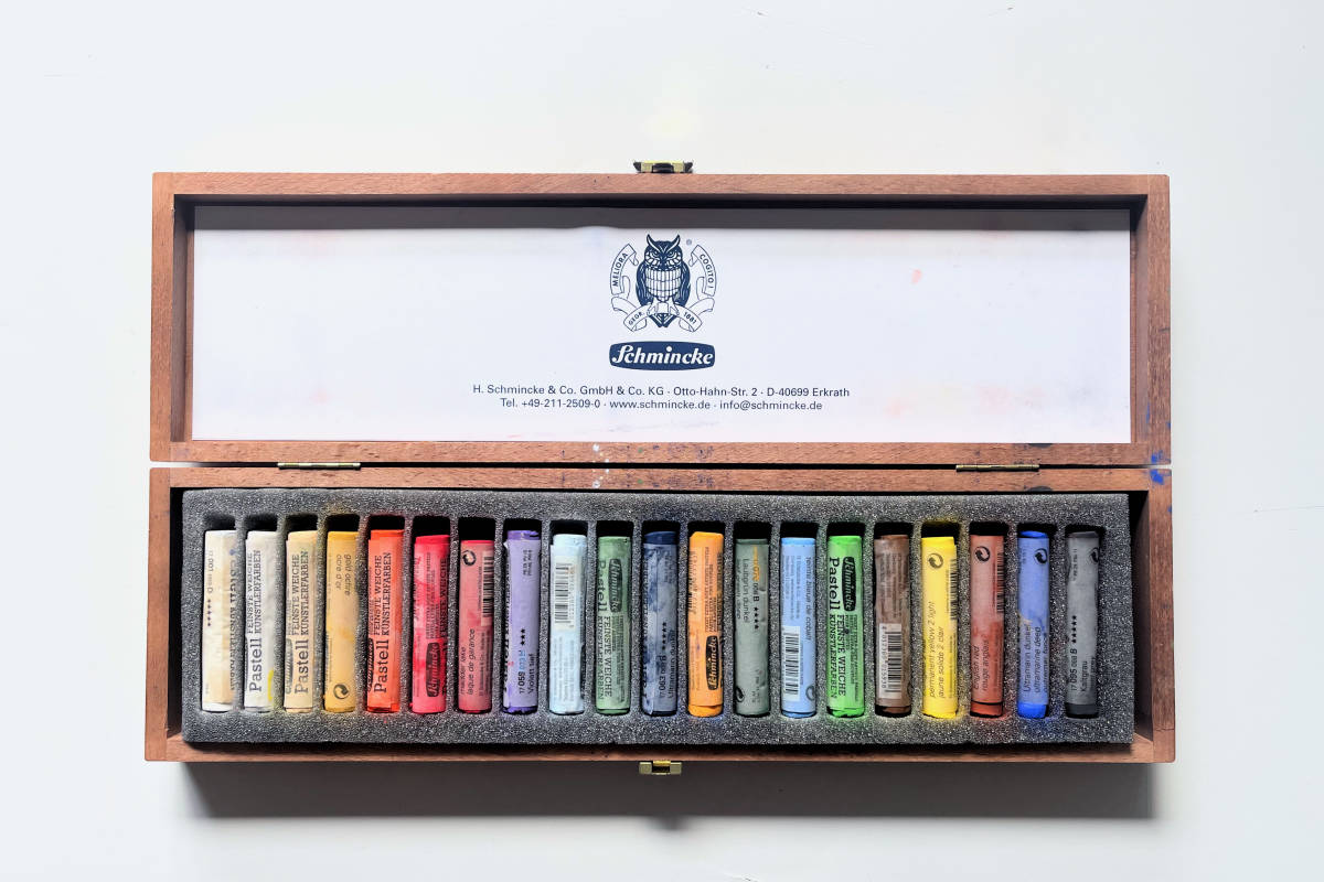 【美品】Schmincke シュミンケ パステル 60色　新品未使用　木箱入り 61dYoa8P53L._UF1000,1000_QL80_.jpg