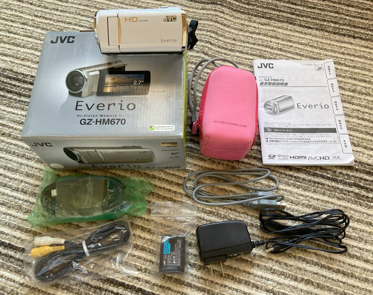 JVC VictorEverioビデオカメラGZ-HM670-Nピンク#8245 JVC Everio GZ