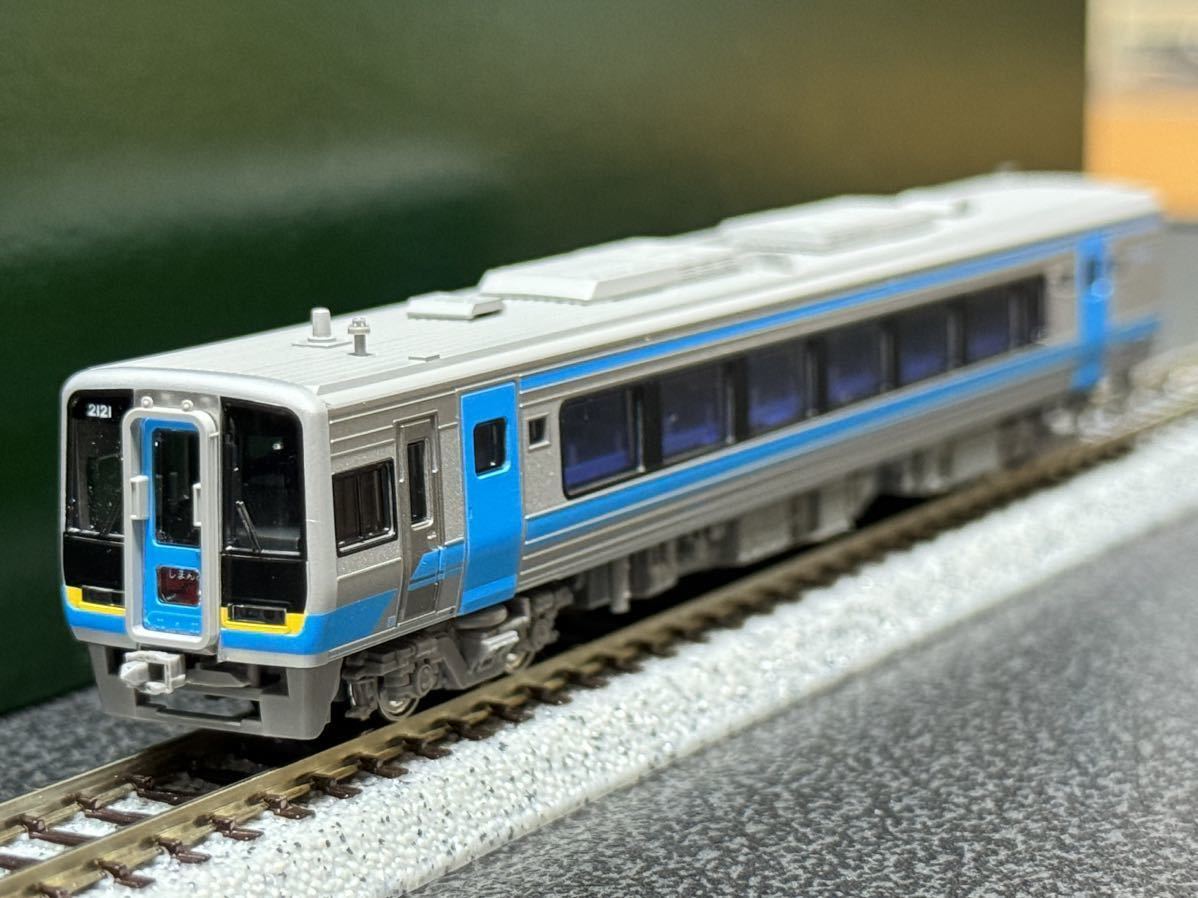 KATO 2000系 2121 (M車) 10-1504よりばらし KATO 2000系 2121 (M車) 10-1504よりばらし