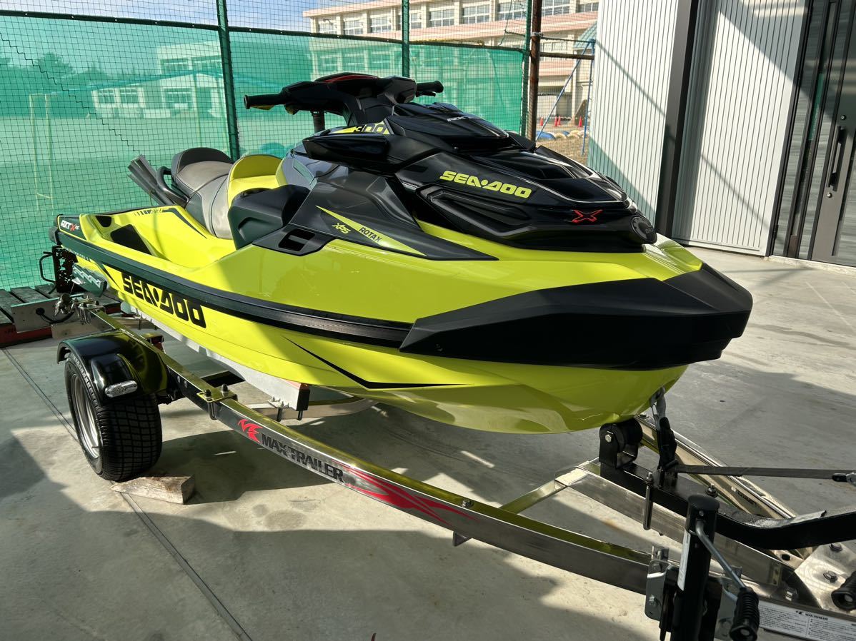 RXT300RS 純正スポンソン RXT300RS 純正スポンソン