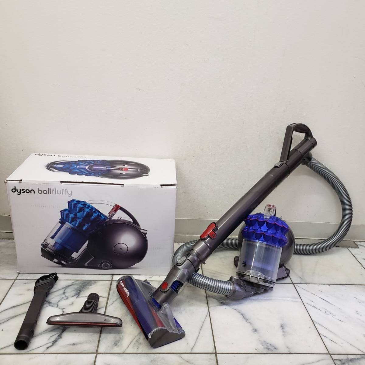 ジャンク品 dyson CY24 ball fluffy+ 分解清掃品