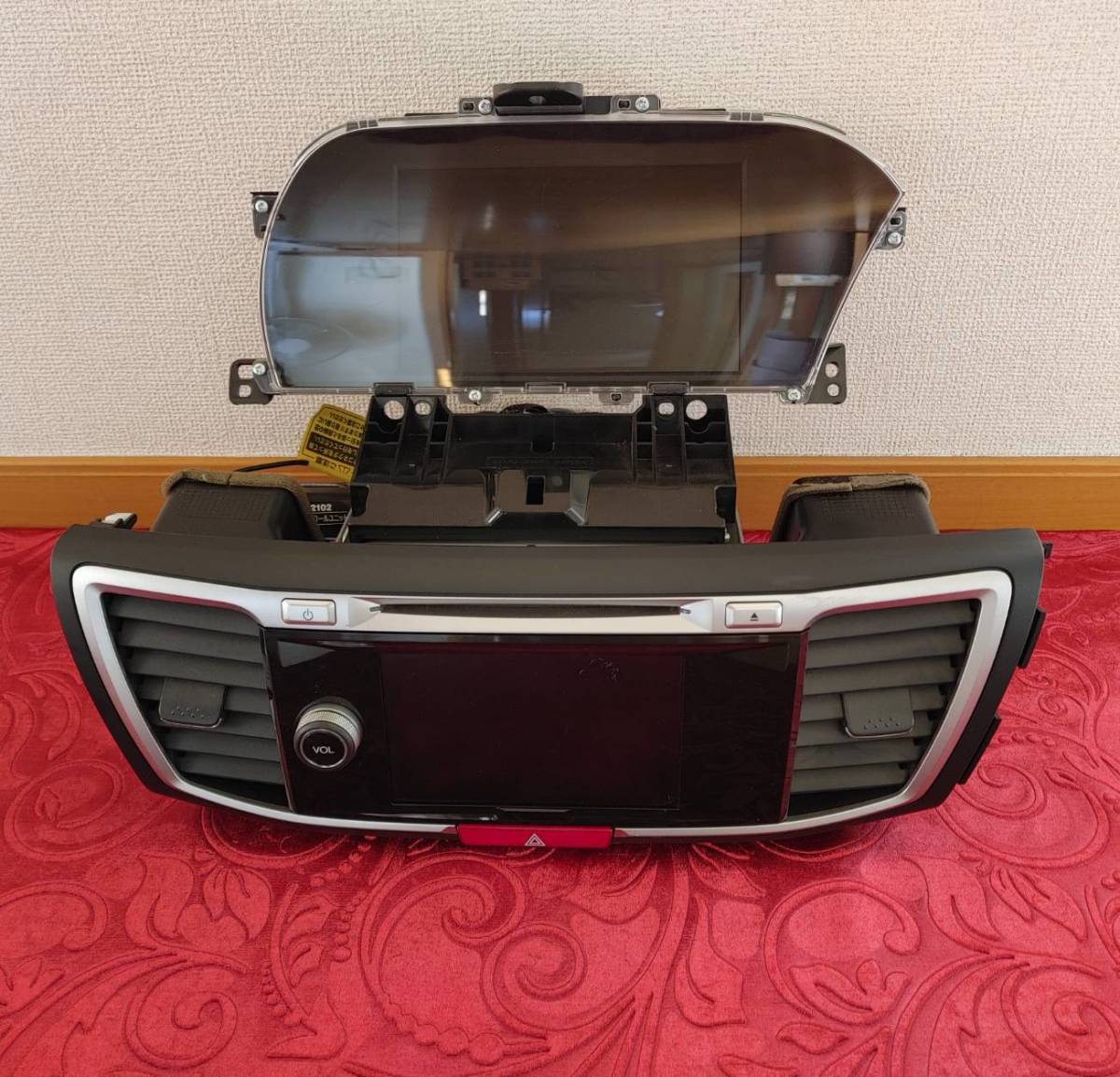 【やや傷や汚れあり】ホンダ HONDA アコード CR6 純正 マルチモニター 39710T2MU01M1 & オーディオ デッキ