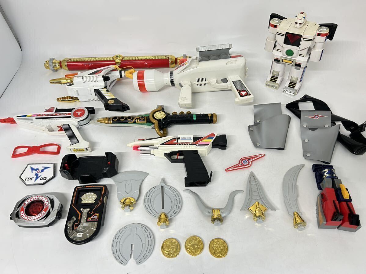 ファイブマン　ファイブアーマーセットⅢ Amazon.co.jp: 地球戦隊ファイブマン ファイブアーマーセットⅢ : おもちゃ