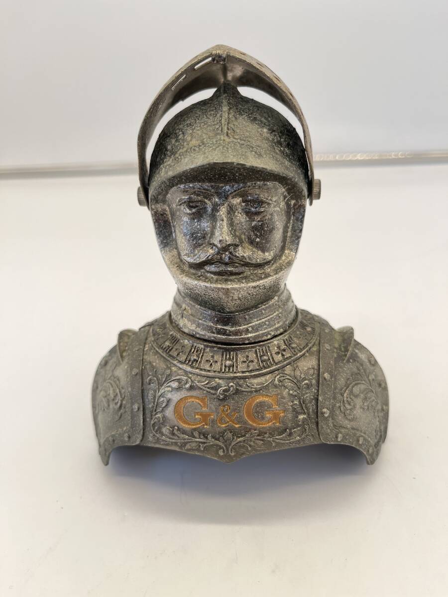 美品　ニッカ　G&G 騎士のヘルメット風金属製ボトルキャップ 美品 ニッカ G&G 騎士のヘルメット風金属製ボトルキャップ 美品