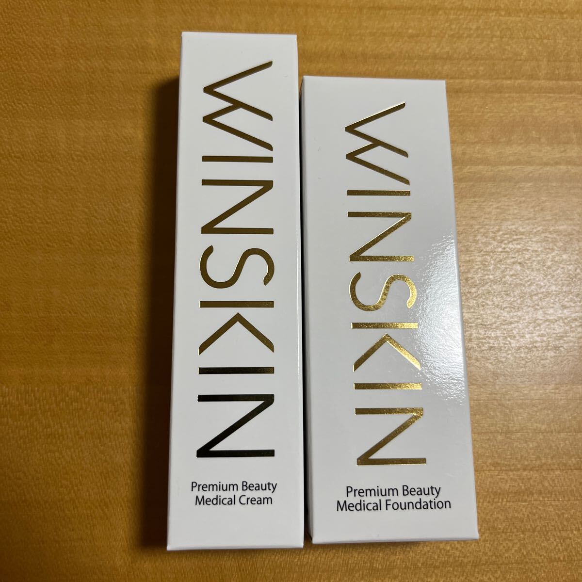 WINSKIN プレミアムビューティーメディカルファンデーション 26g WINSKIN プレミアムメデイカル ファンデーション26g