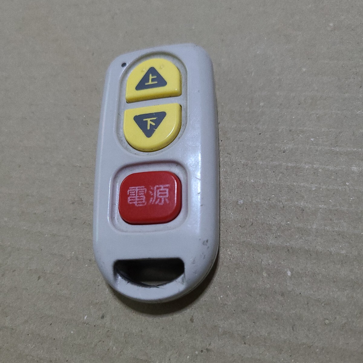 輸5724 送180円 トヨタ ダイハツ オムロン リモコン OMRON WK30