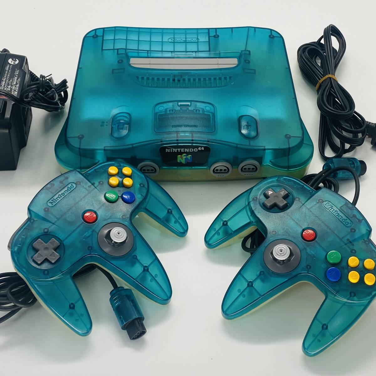 ニンテンドー64  コントローラー　ジャングルグリーン 限定カラー・ジャンク]Nintendo 64コントローラー ジャングル