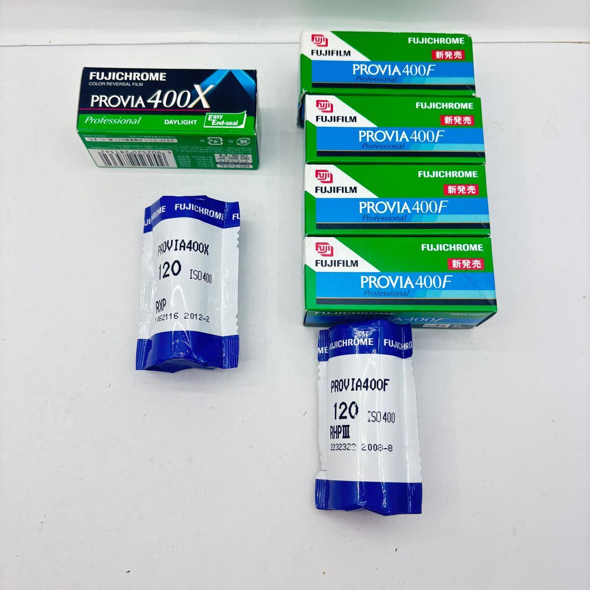 【未開封・期限切れ】 FUJICHROME T64 ブローニー判 ポジフィルム 有効期限切れのフィルムを回収してみましたので紹介します。