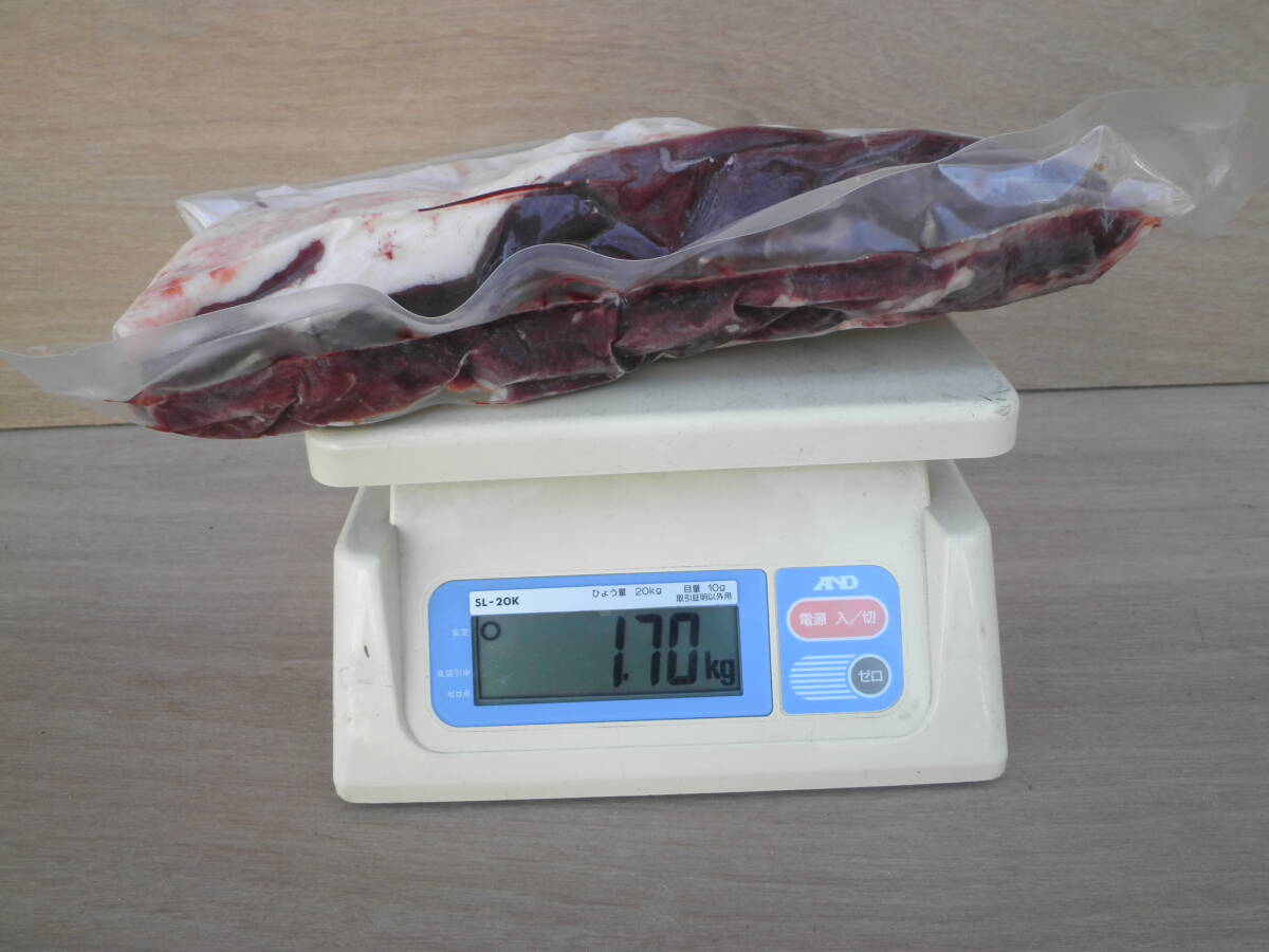 残りわずか 超高級食材！ ヒグマの足 半頭分 熊の手 熊手 熊