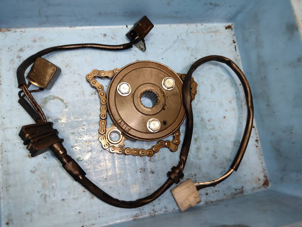 CBX400F スペシャリスト スターターカバー ジェネレーターカバー