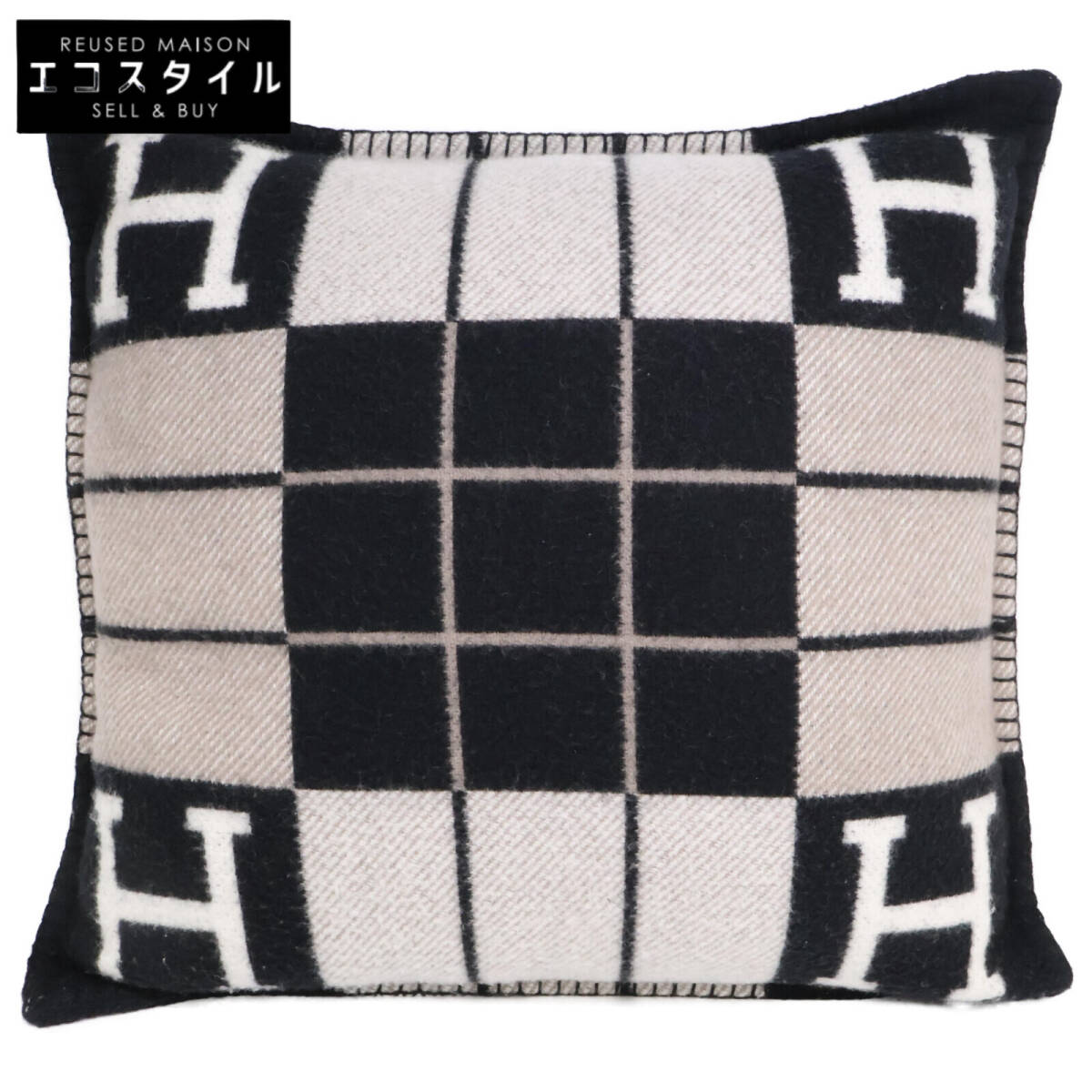 【新品正規品】妹の視線が冷たいひんやりお尻クッション 涼香 涼屋 C96 輪島塗 棗 桂山作 茶筒 蒔絵 平野五郎 茶道具 共箱