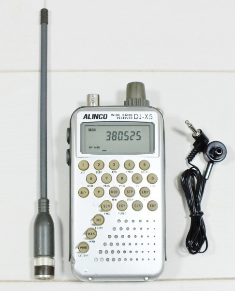 アルインコ DJ-X2 0.5～1000MHz 広帯域受信機 高感度アンテナ付の落札