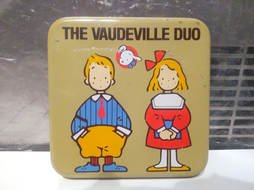 新品】【新品】サンリオ 昭和レトロ The Vaudeville Duo ザ・ボード