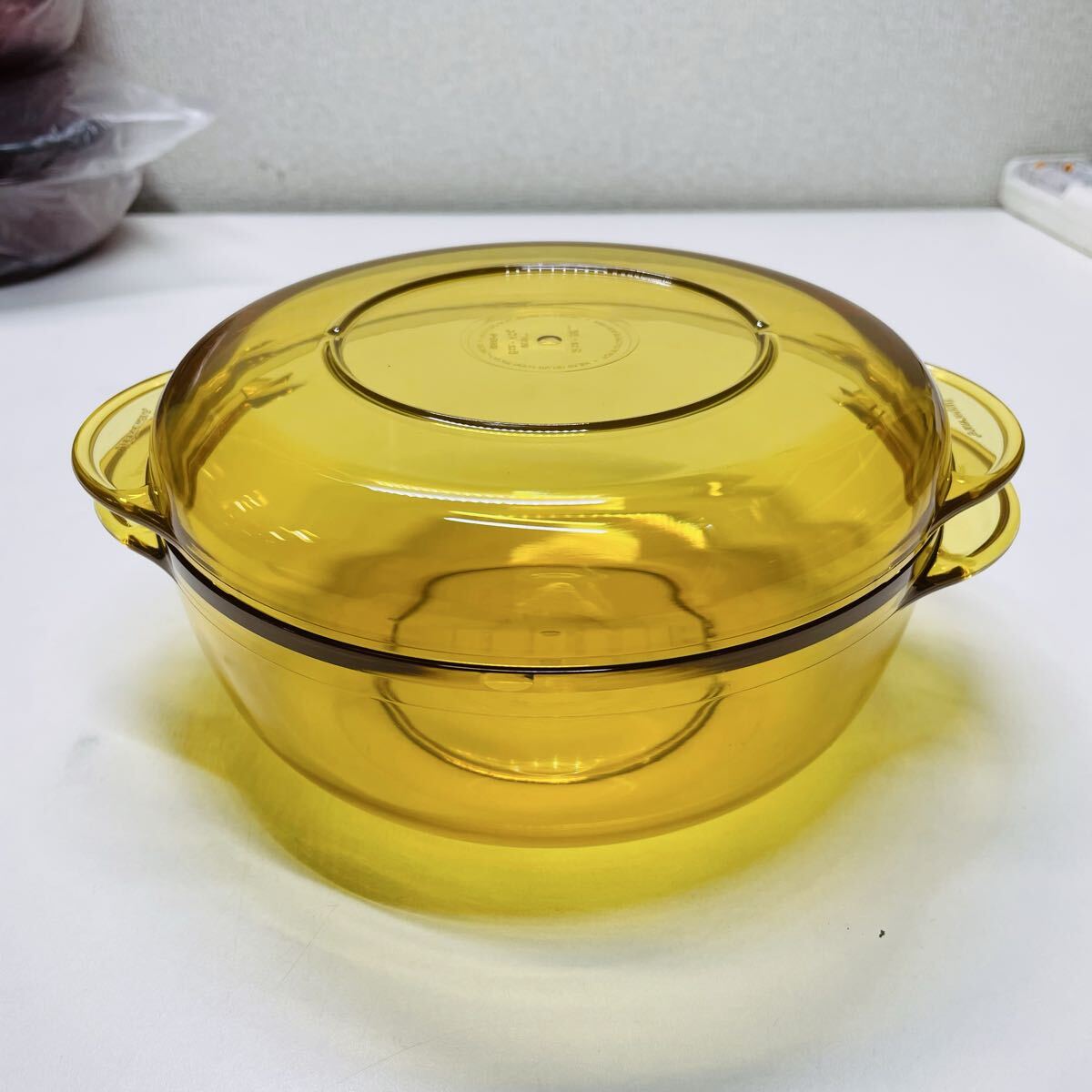 新品☆タッパーウェア タッパーウェーブ2000だ円(中)すのこ付 送料無料【新品】タッパーウェーブ2000 だ円(中)(すのこ付) - メルカリ