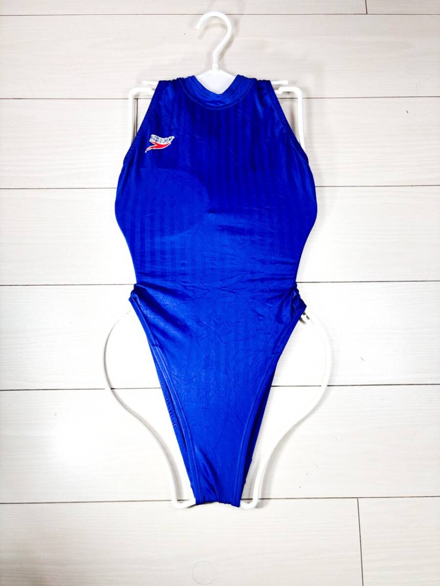 中古】スピード 競泳水着 アクアブレード うろこ 光沢感有り 着画参考