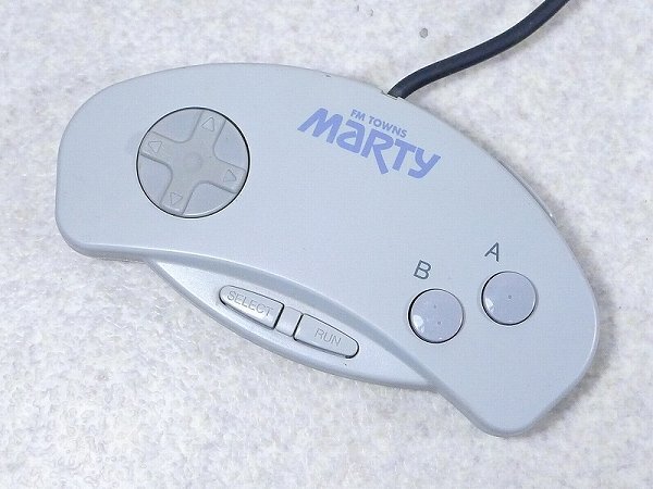 A16m06T 富士通 FUJITSU FM TOWNS MARTY 本体 マーティ ゲーム機