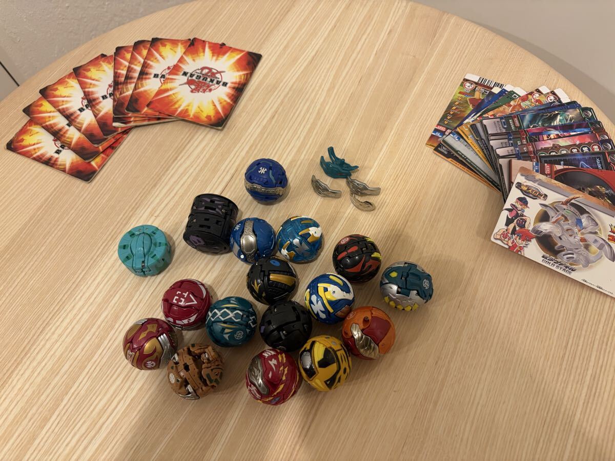 初期 セット 爆丸 BAKUGAN バクガン ボール 球 玩具 おもちゃ 変形 の