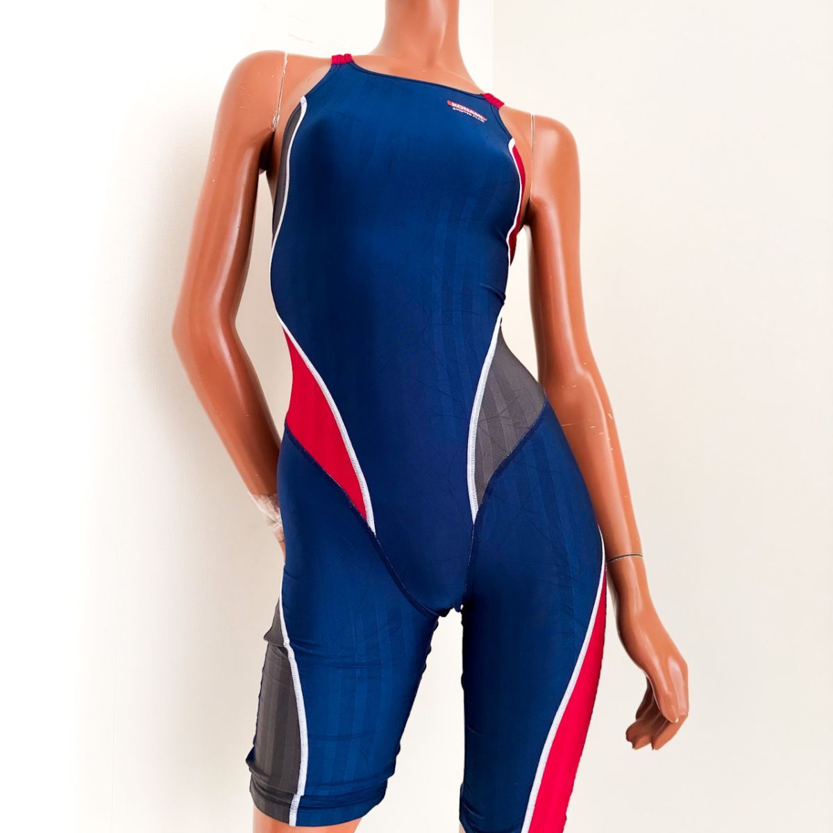 新品】競泳水着 未使用品 新品 mizuno ミズノ ストリームアクセラ