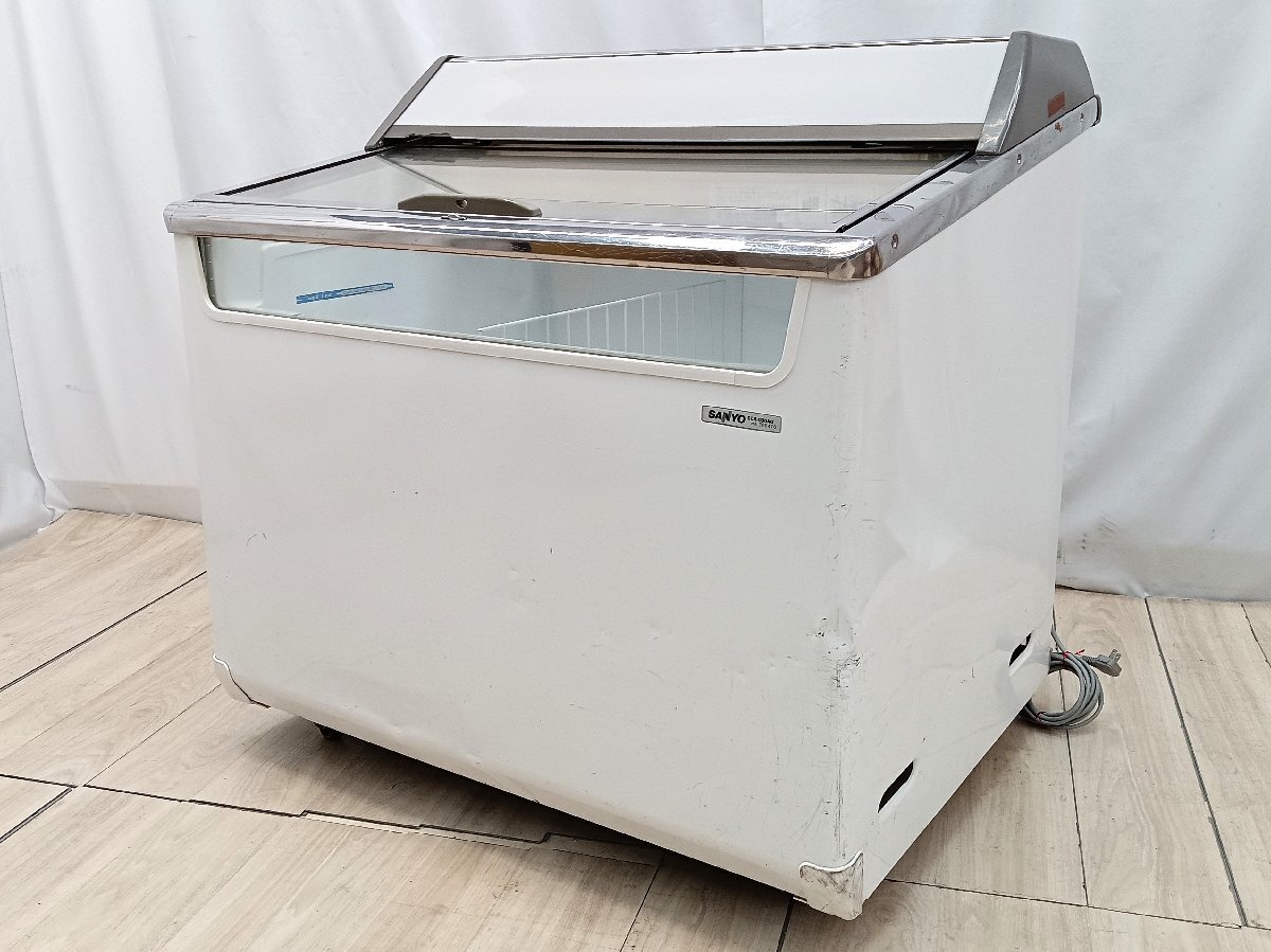 昭和レトロ 冷凍庫 森永 エスキモー アイスクリームストッカー 冷凍