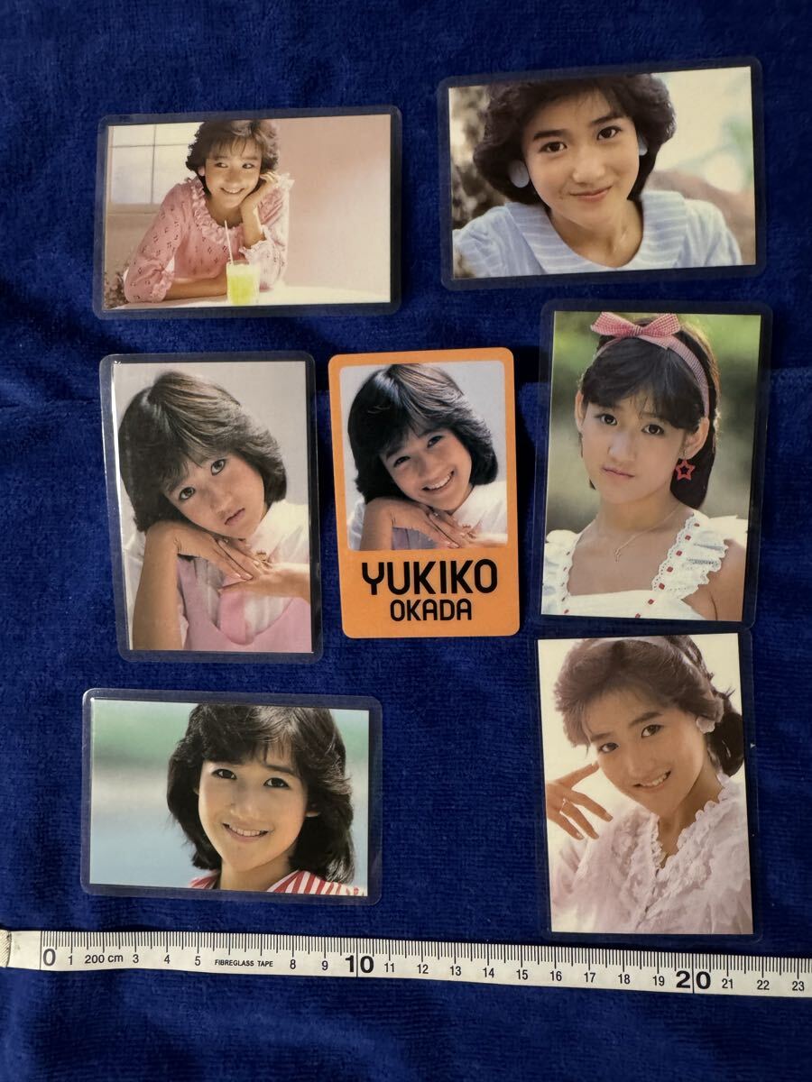 当時物】岡田有希子□写真×9枚 缶バッジ×7個 当時の