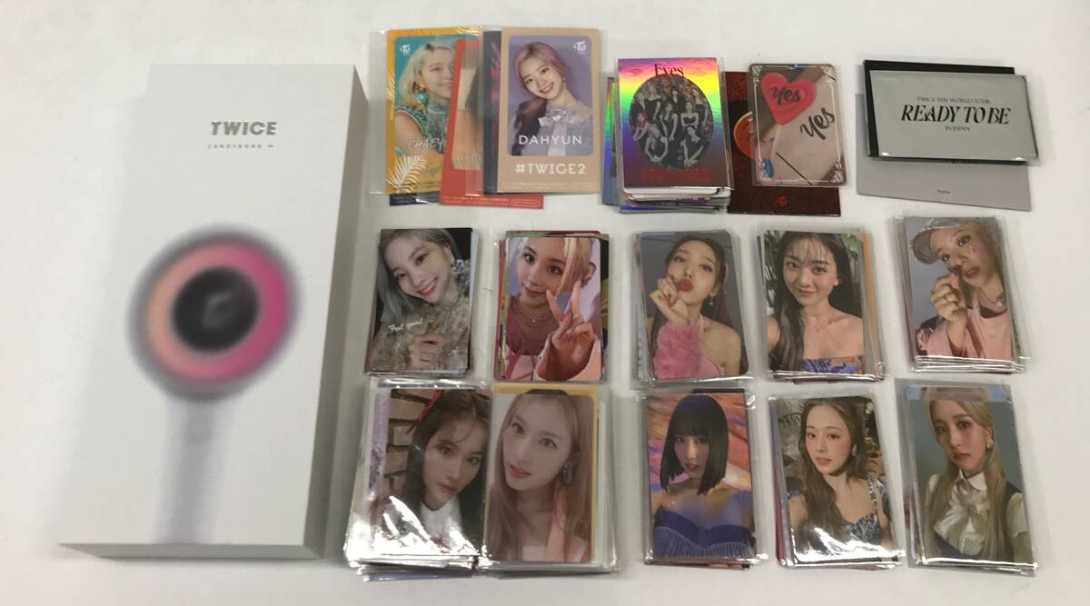 TWICE トゥワイス メンバー全員 直筆サイン入りフォト 証明書付きの