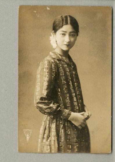 34 戦前 及川道子 直筆 サイン入 写真 ブロマイド / 美人 映画 女優 の