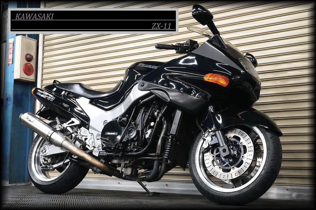 希少品♪ Kawasaki ZZR1200 社外 FRPフロント フェイスマスク 割れなし
