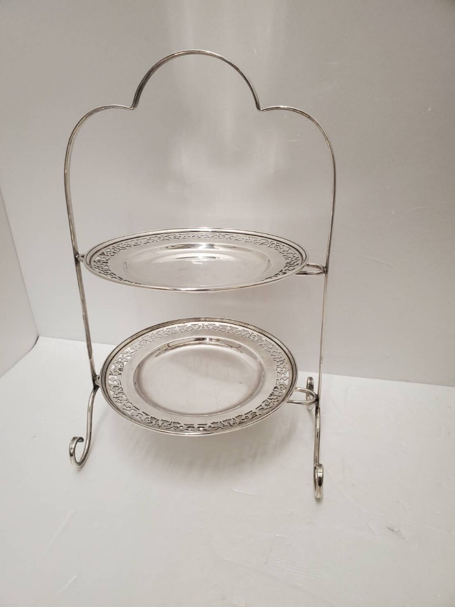 中古】英国 ケーキスタンド バタフライ式 3段 シルバープレート