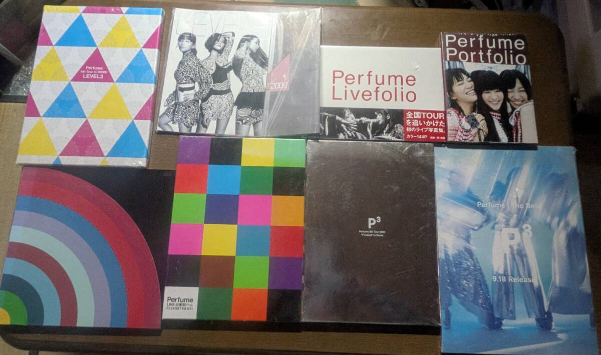 Perfume Portfolio写真集 Perfume初のフォトブック！！ 撮影関和亮 帯
