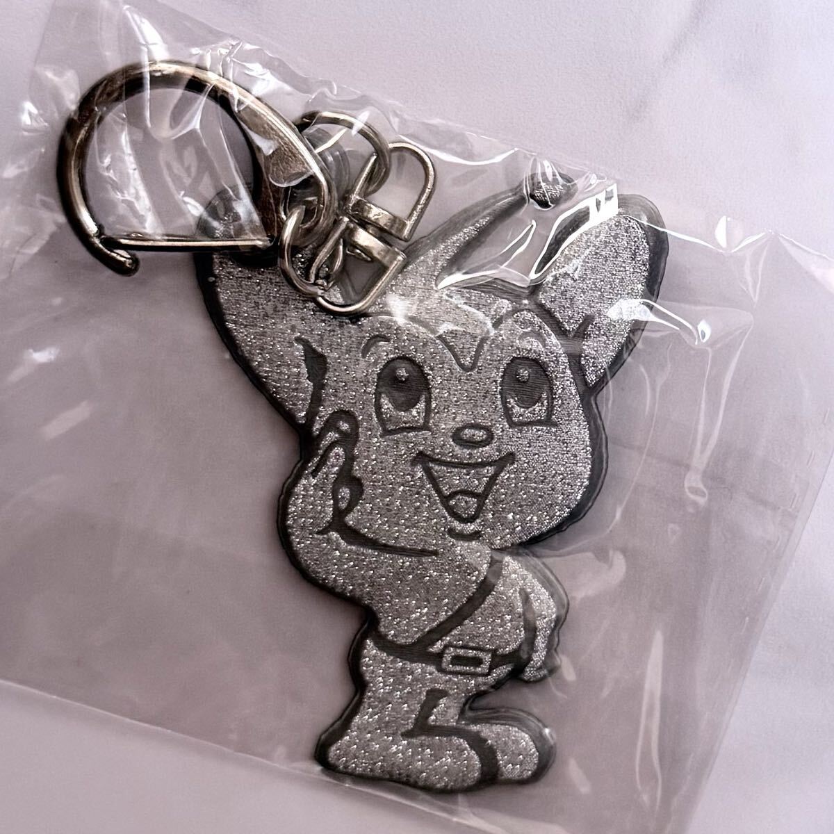 新品】ピーポくん LEDライトキーホルダー 未開封 非売品の落札情報詳細