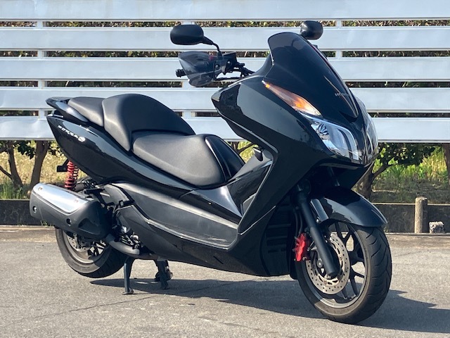 アドレスV125G CF46A シート メットインボックス シガーソケット 55-51 