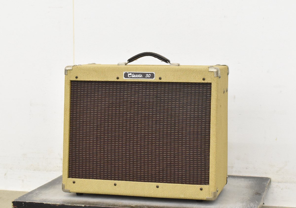 中古】PEAVEY CLASSIC 400 ALL TUBE BASS AMP 400W POWER TUBE 6550(KT 