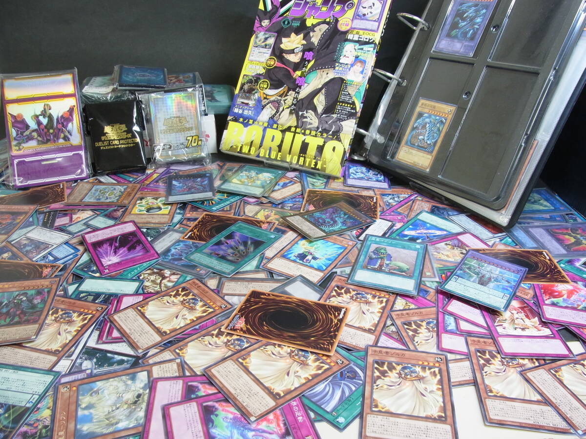 遊戯王 フィギュア 人形 初期 レトロ 食玩 ブルーアイズ レッドアイズ