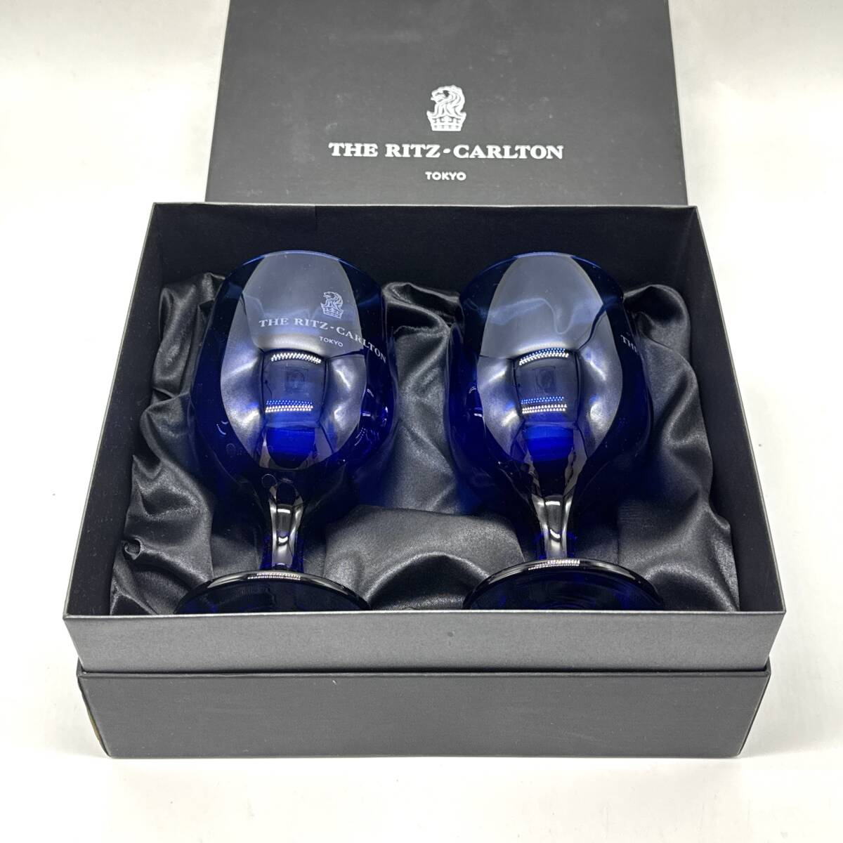 貴重 リッツカールトンホテル 10K 徽章 The Ritz-Carlton ピンバッジ