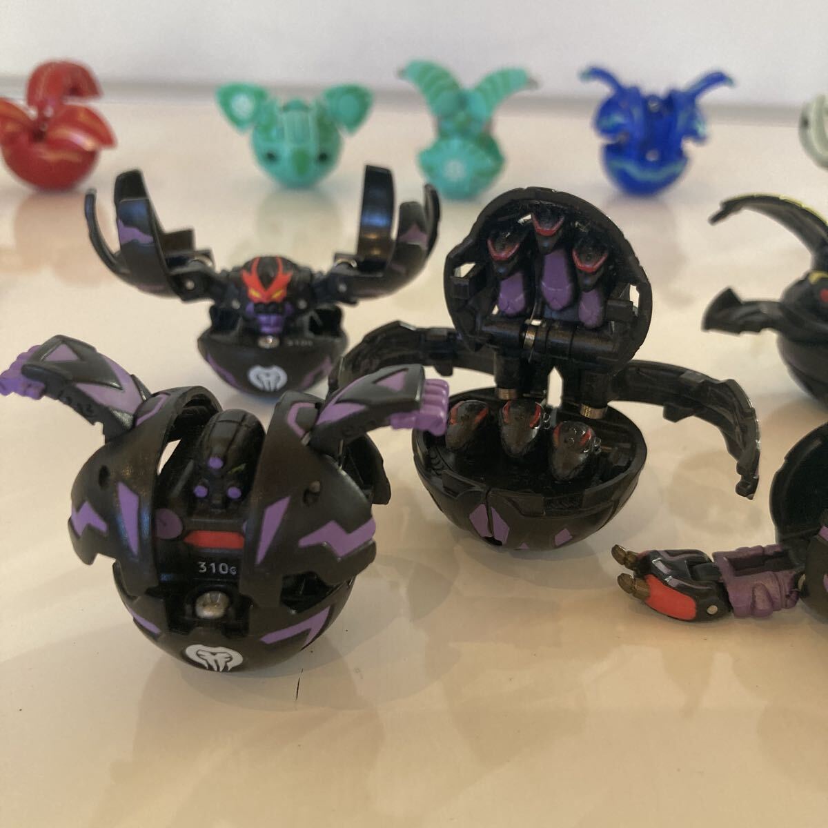 初期 セット 爆丸 BAKUGAN バクガン ボール 球 玩具 おもちゃ 変形 の