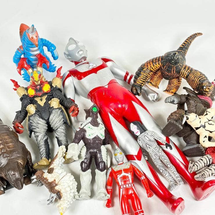 中古】グレートモンスターシリーズ ウルトラマングレート ソフビ