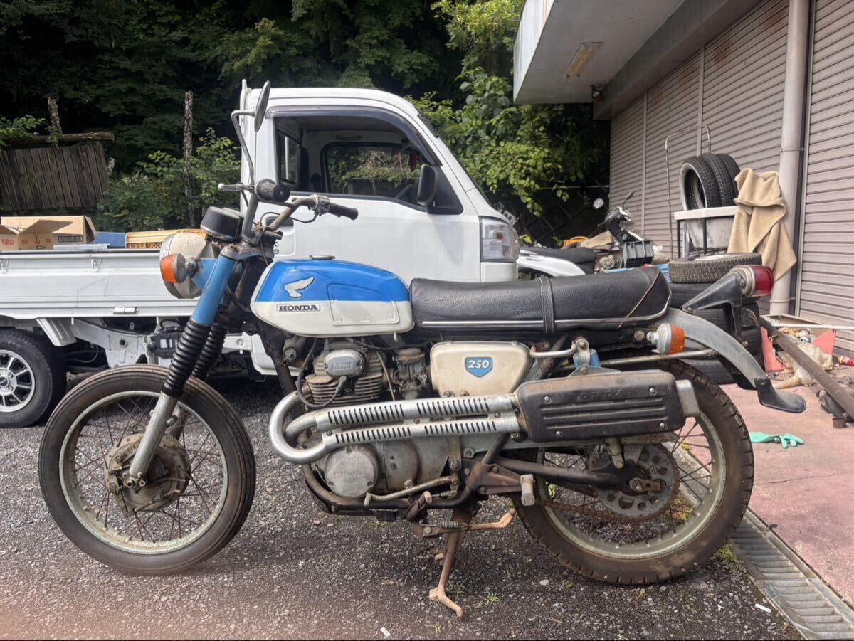 中古スズキＴ５００初期型書なし部品取り車圧縮有りますの落札