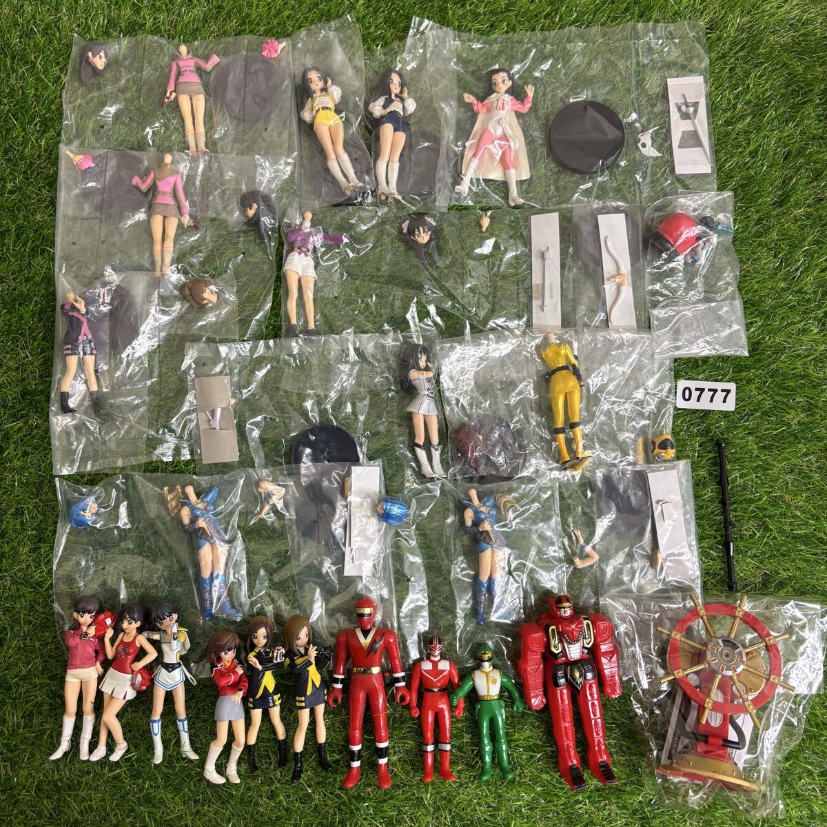 新品】即決ガールズインユニフォーム ベストセレクション 特捜戦隊