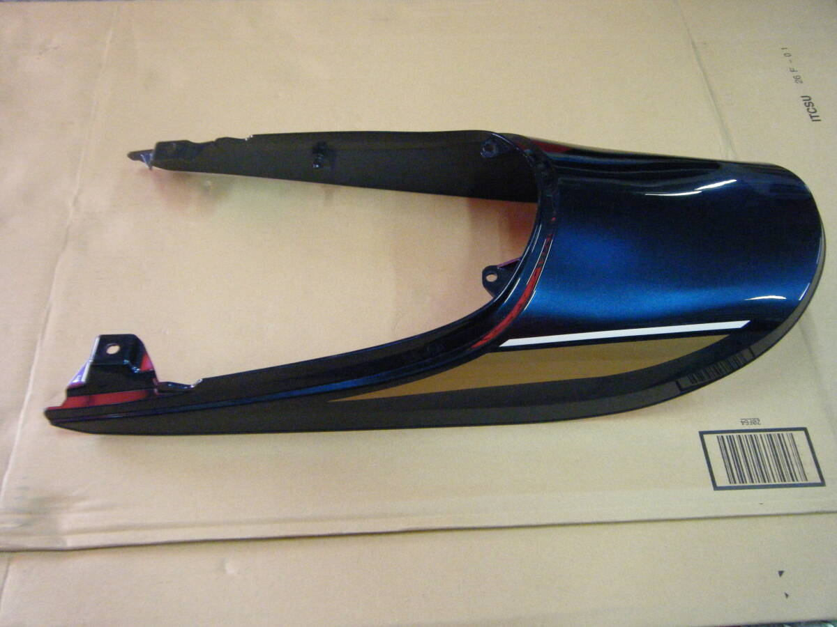 出品代行品】 カワサキ Z750D1 KZ1000外装 タンク・サイドカバー左右