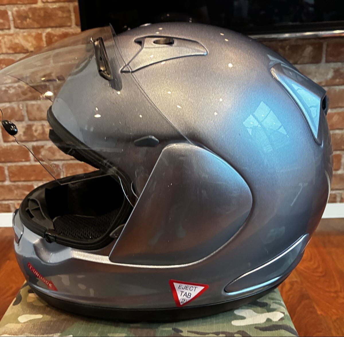 傷や汚れあり】☆Arai(アライ)ヘルメット ASTRO アストロ IQ 白